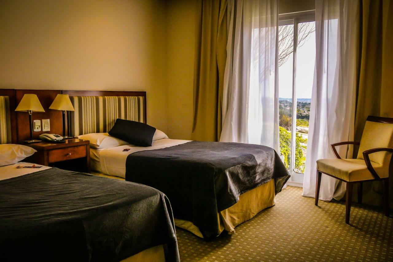 Elegance Hotel Тандил Номер фото